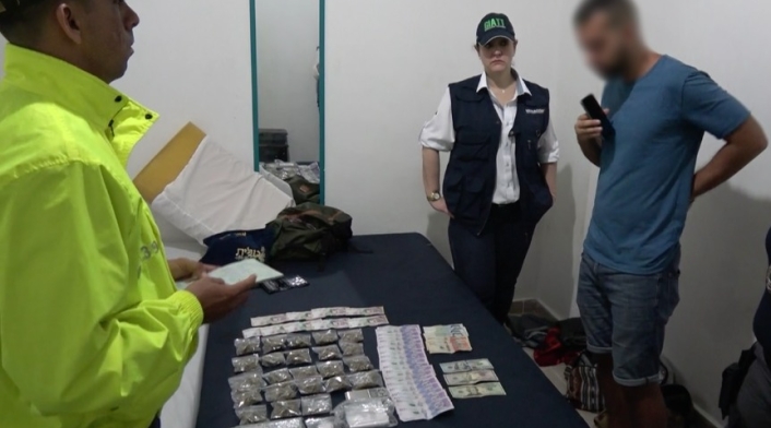 Autoridades en la Casa Benajamín