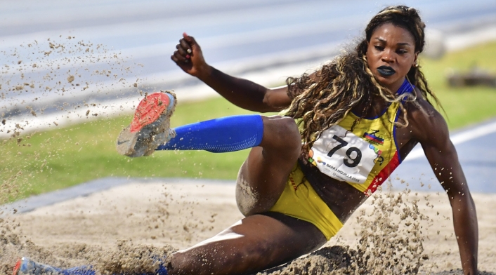 Caterine Ibargüen fue segunda en salto largo en la Liga Diamante