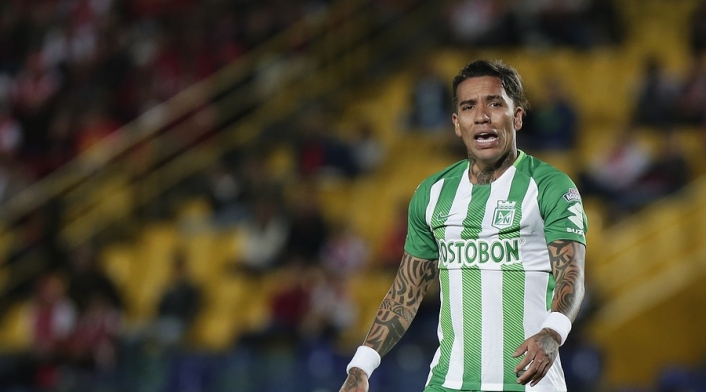 Dayro Moreno jugando para Atlético Nacional