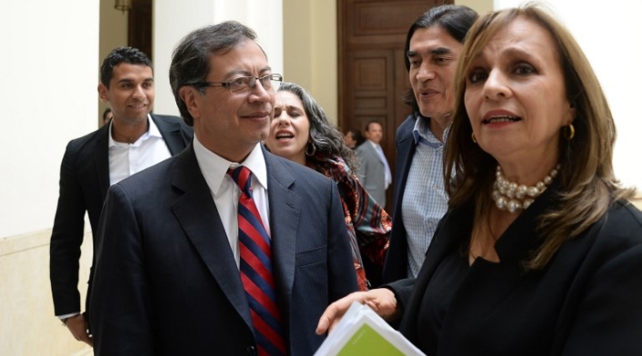 Gustavo Petro y Ángela María Robledo, en el Congreso