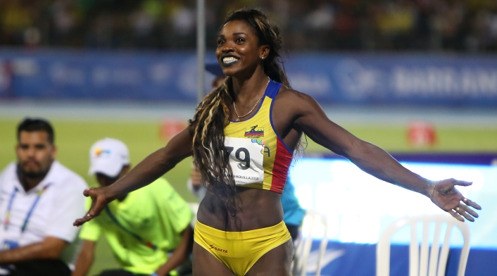 Ibargüen hizo 14.92 en su quinto salto y volvió a batir su récord en los Centroamericanos Ibargüen hizo 14.92 en su quinto salto y volvió a batir su récord en los Centroamericanos