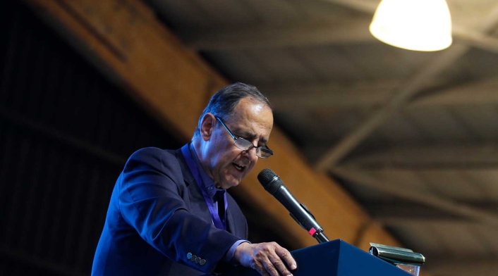 Juan Camilo Restrepo cuestiona voluntad de paz del ELN