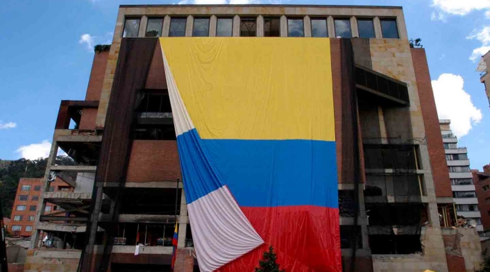 El Club El Nogal, en Bogotá, el 8 de febrero de 2003, un día después del atentado