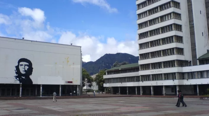 Universidad Nacional