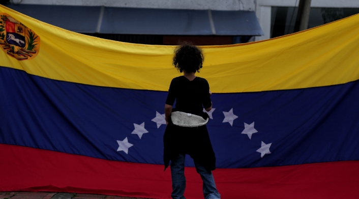 Venezolanos en Colombia Muchos venezolanos tienen a Colombia sólo como ruta de tránsito