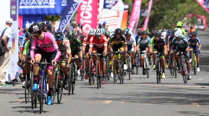 Los primeros corredores iniciaron su participación en el Clásico RCN