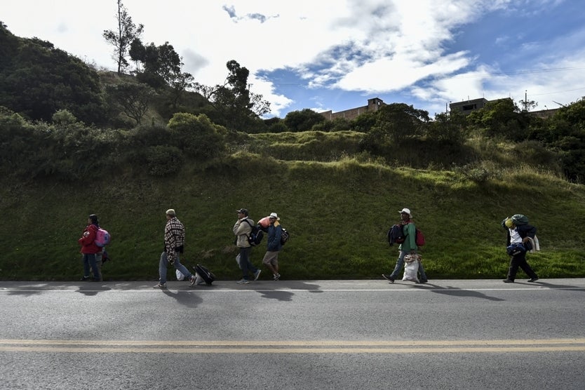 Venezolanos en la vía Panamericana.