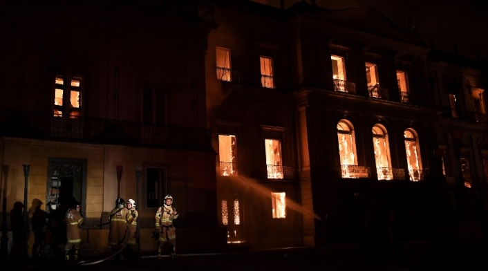 Incendio en Museo Nacional de Rio