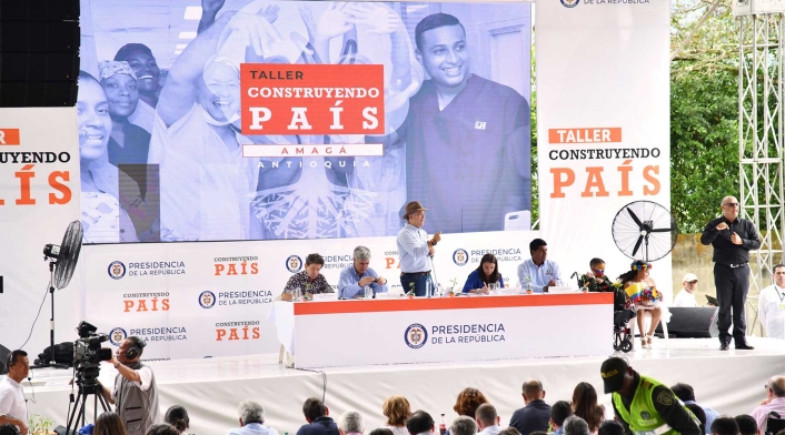Iván Duque durante el ‘Taller Construyendo País’ en Amagá, Antioquia Iván Duque durante el ‘Taller Construyendo País’ en Amagá, Antioquia