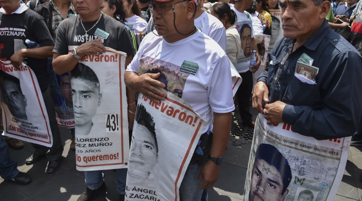 Estudiantes Ayotzinapa