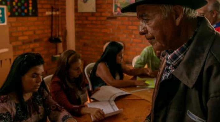 Un habitante de Bojacá en una contienda electoral anterior a la de 2018 Un habitante de Bojacá en una contienda electoral anterior a la de 2018