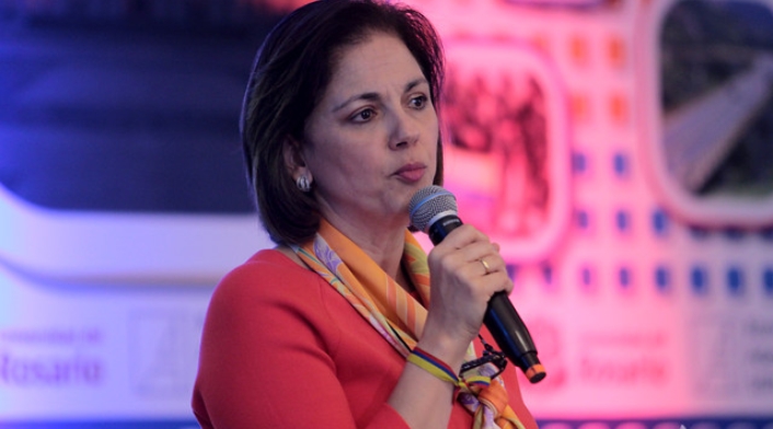 María del Rosario Guerra.