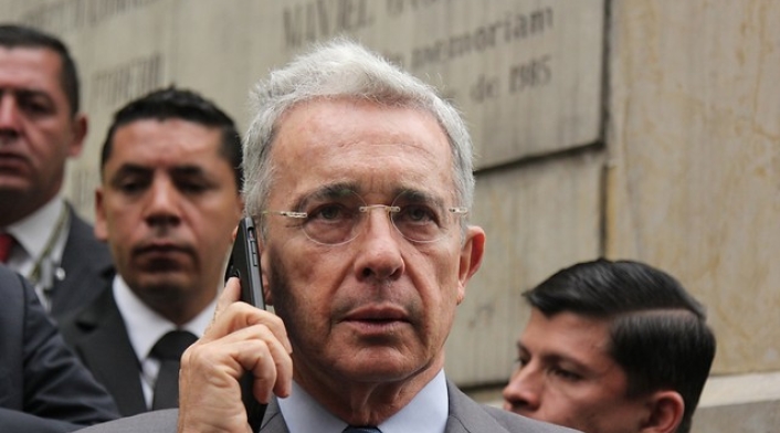 La polémica llamada de Uribe se dio a finales de marzo. La polémica llamada de Uribe se dio a finales de marzo.