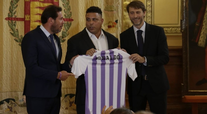 Ronaldo Nazario, presentado como máximo accionista del Real Valladolid
