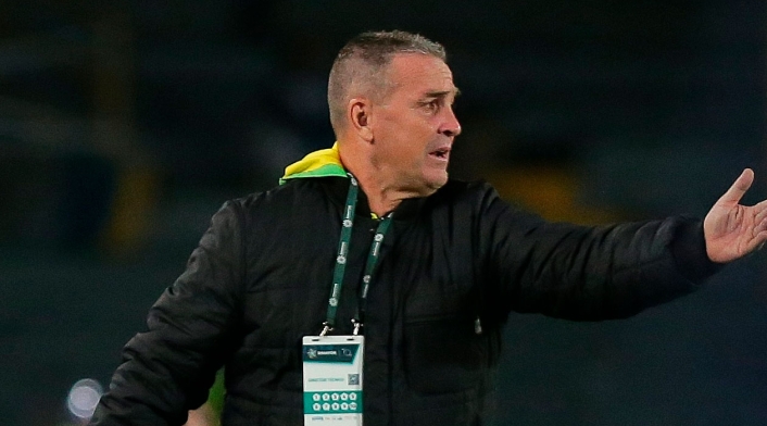 Néstor Craviotto, técnico que podría renunciar en el Atlético Huila