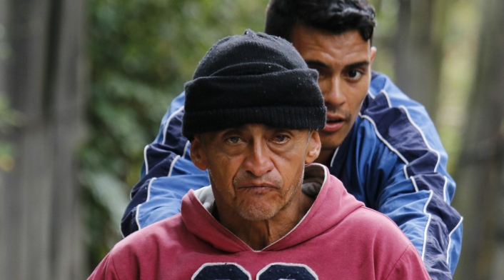 Colombia ha recibido a más de un millón de ciudadanos. Muchos venezolanos atraviesan la nación cafetera para llegar hasta Ecuador, Perú, Chile o Argentina. Es común verlos con los pies hinchados de tanto caminar.