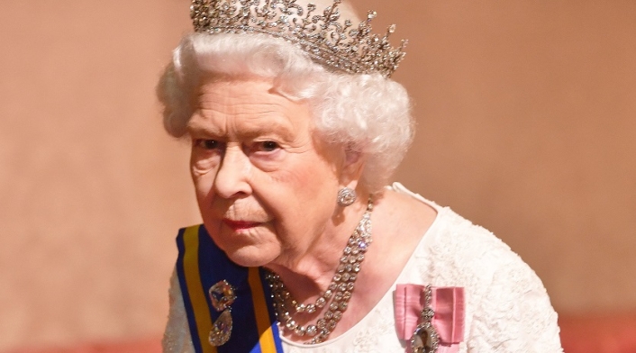 Reina Isabel II