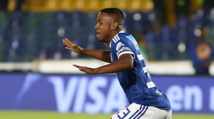 Juan Camilo Salazar celebra el gol que anotó con Millonarios frente a Once Caldas