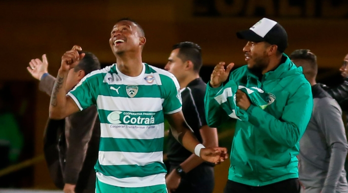 Equidad celebrando el gol de la victoria ante Independiente Santa Fe
