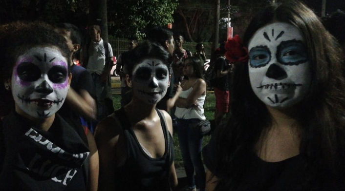 Marcha zombie en Cali.