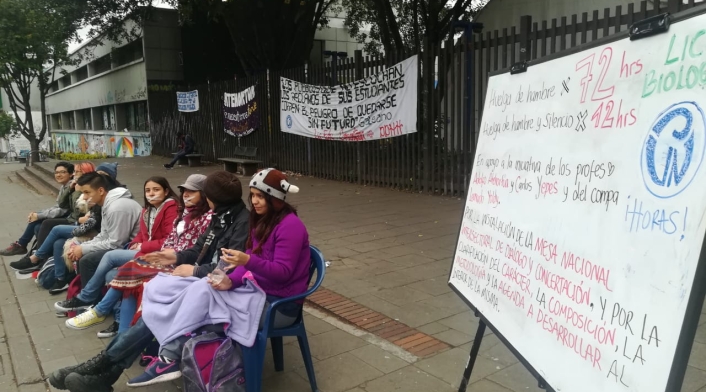 U. Pedagógica huelga hambre y palabra
