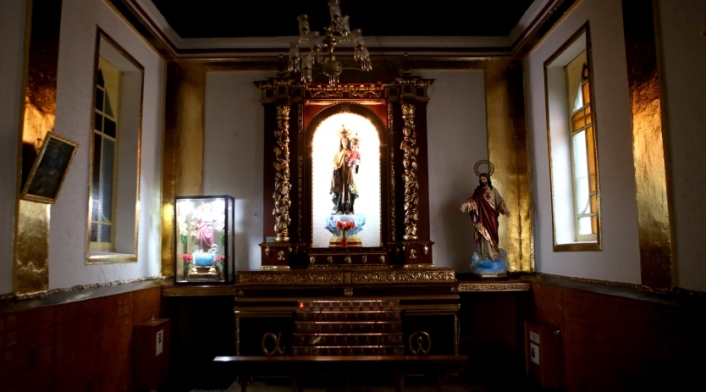 Interior iglesia San Bernandino 1