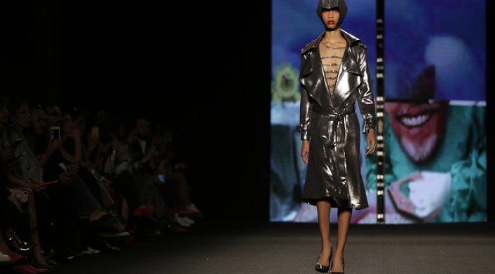 Desfile de Jorge Duque en BCapital