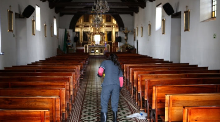 Interior de la Iglesia San Bernandino