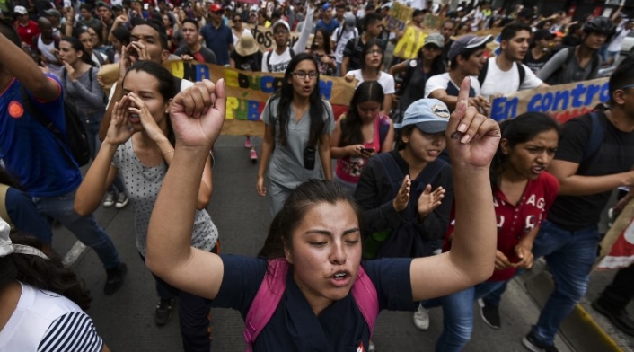 Marcha de universitarios en Cali