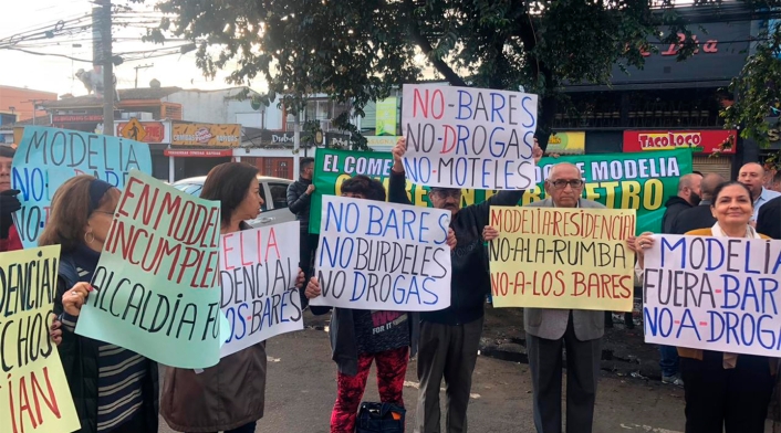 Residentes en Modelia (Bogotá) piden el cierre de bares de la zona