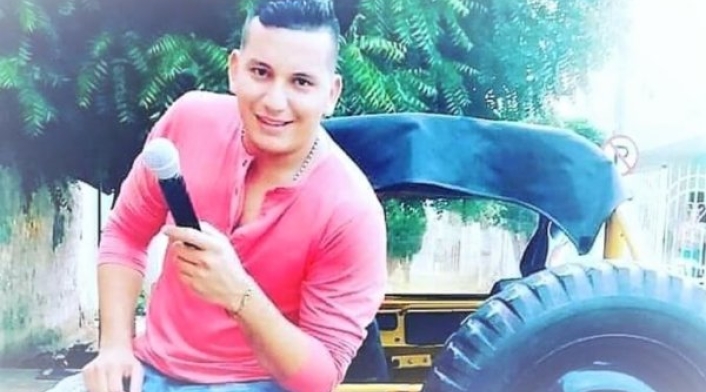 El joven músico falleció en un accidente de tránsito.