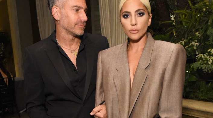 Lady Gaga rompe su compromiso con Christian Carino