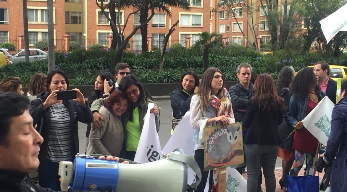 Ante la CAR un grupo de ciudadanos protestó para reclamar la protección de la Reserva Thomas Van Der Hammen.