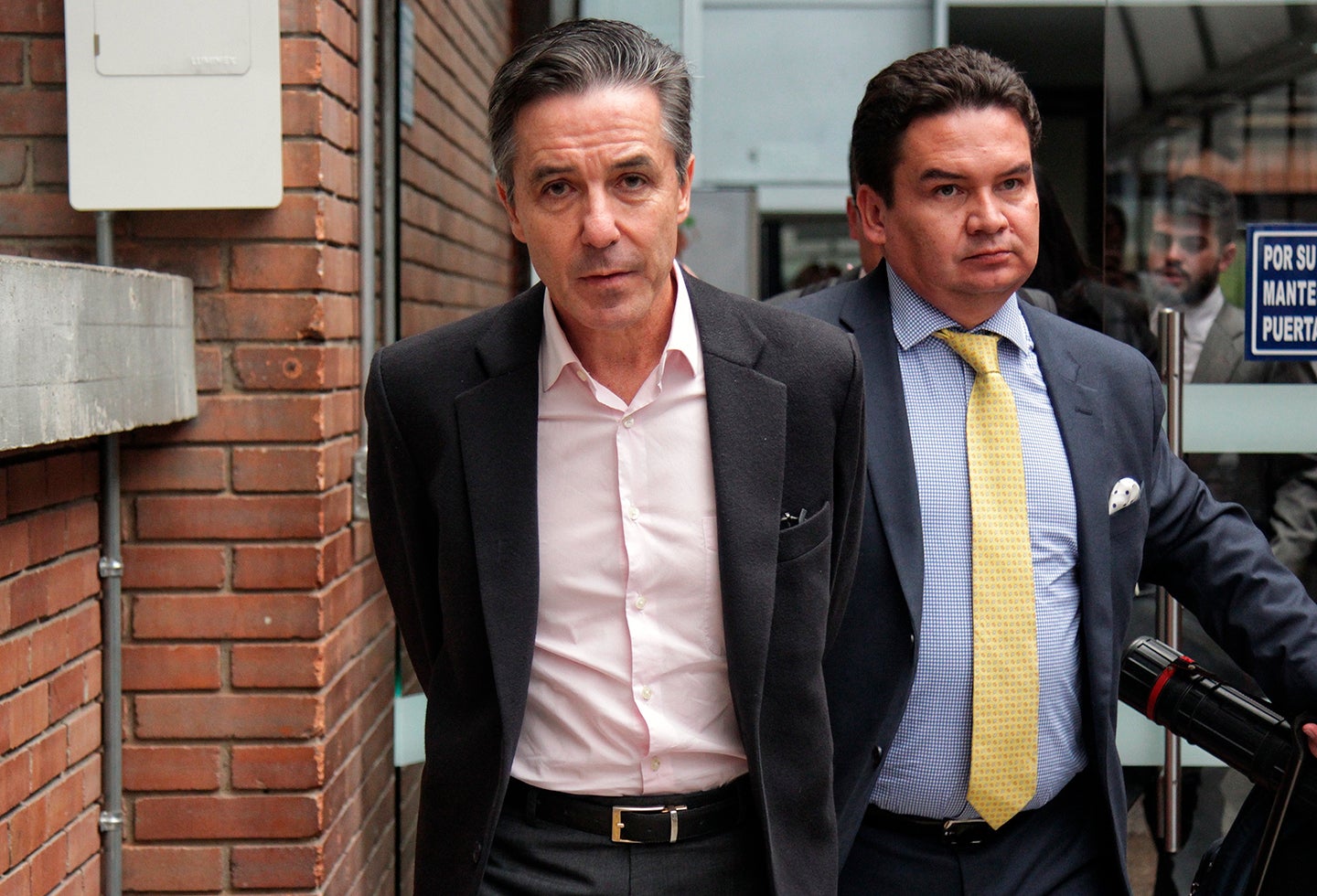 Roberto Prieto Uribe y Marlon Díaz, su abogado defensor, en Bogotá