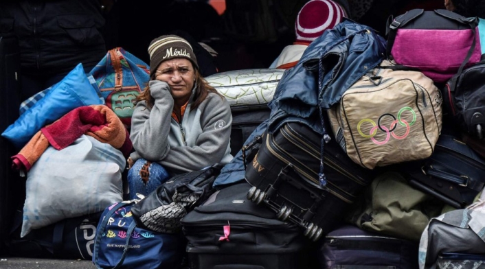 Venezolanos migración maletas