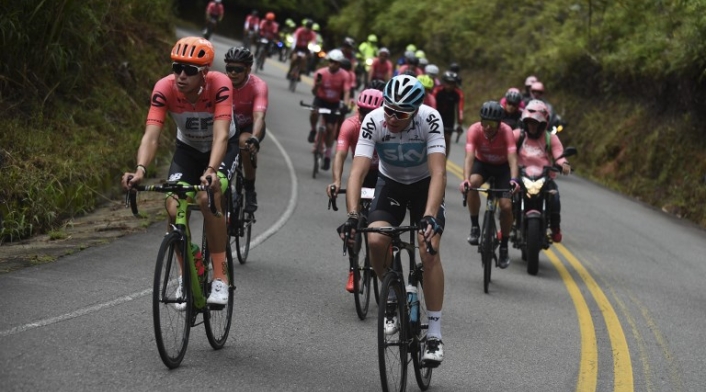"Ustedes son muy cálidos", dijo Chris Froome refiriéndose a la hospitalidad mostrada por los aficionados en Colombia