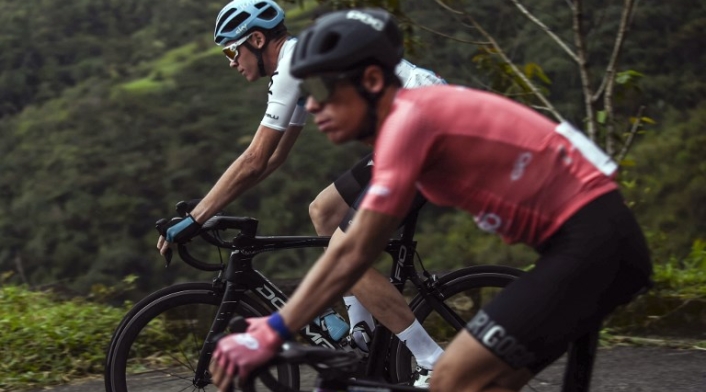 Chris Froome dijo que meditará participar en la carrera Colombia 2.0