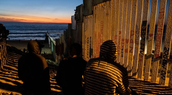 Migrantes centroamericanos en la frontera con México