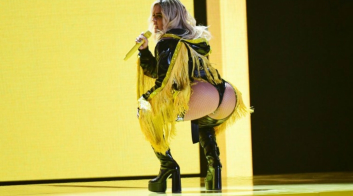 Karol G en los Grammy Latino