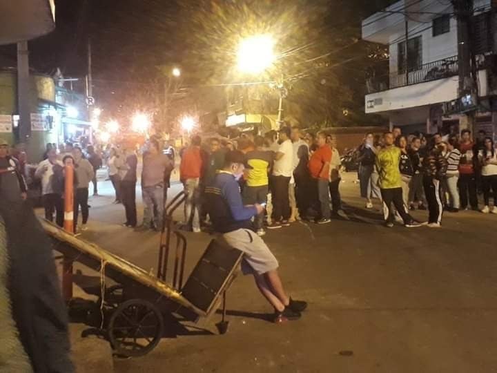 Por riesgo de colapso, la estructura debe ser evacuada completamente hoy.
