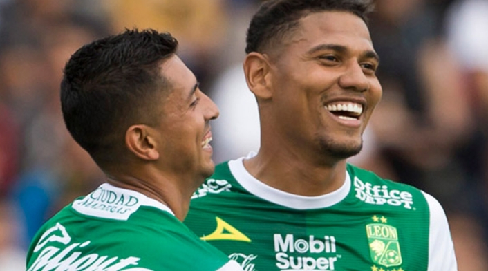 Alex Mejía, mediocampista colombiano que juega en El León de México