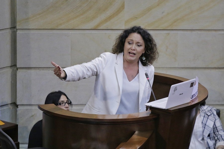 La senadora por la Alianza Verde, Angélica Lozano