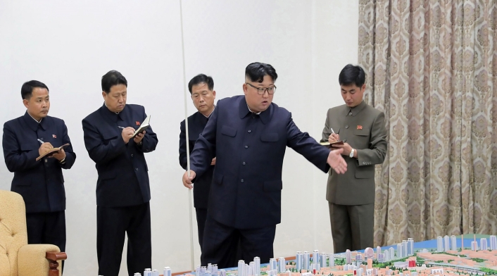 Corea del norte El líder norcoreano Kim Jong Un supervisó las pruebas de una nueva arma de "alta tecnología".