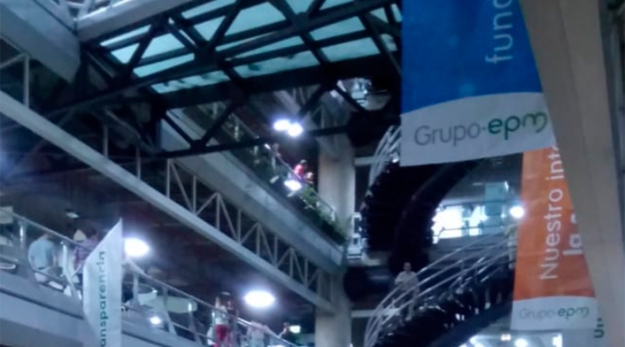 El interior del edificio EPM de Medellín