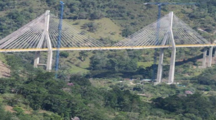 Fallas que presenta el puente en su estructura