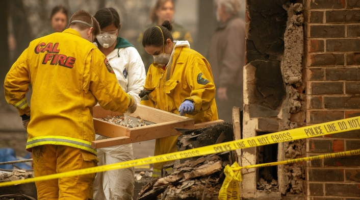 Incendios en California Los rescatistas continúan la búsqueda de víctimas del "Camp Fire", el incendio más letal en la historia del estado.