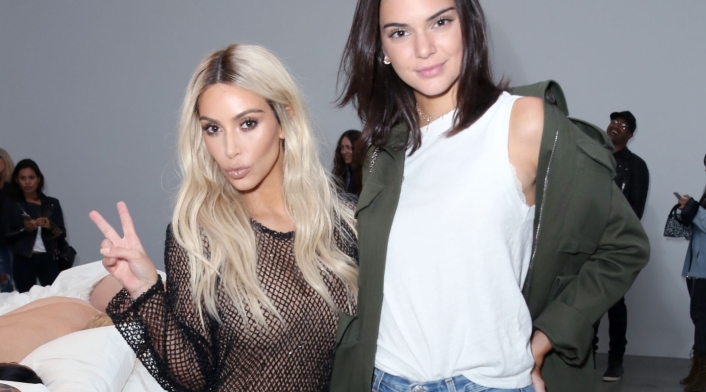 Foto inédita de Kim Kardashian y Kendall Jenner