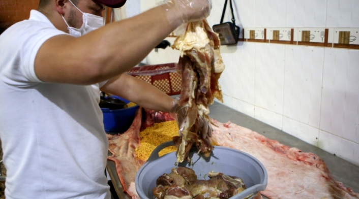 Preparación de Lechona