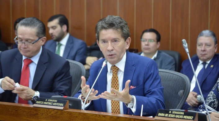 Gobernador de Antioquia, Luis Pérez Gutiérrez.