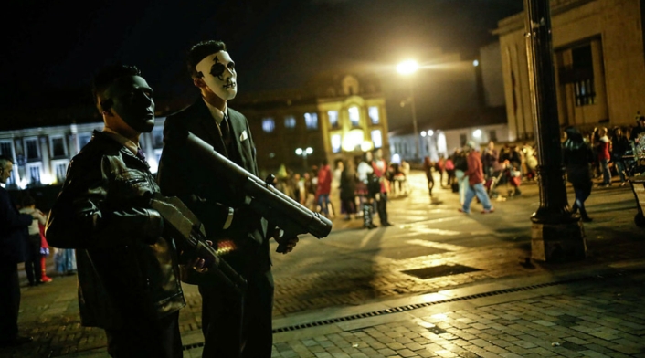 Marcha zombie para protestar por la educación pública Marcha zombie para protestar por la educación pública
